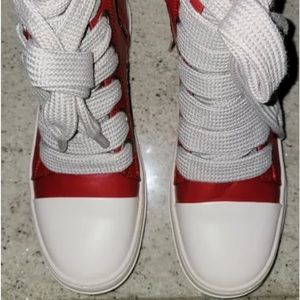 Canvas leather shoes